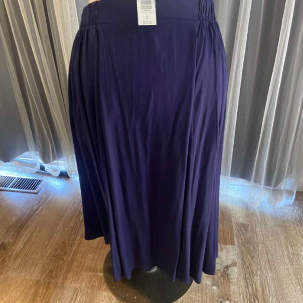 Torrid NWT size 4 (26W) Midi Challis Button-Front Skirt - Picture 7 of 8